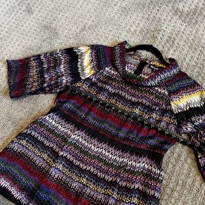 Kensie Multicolor Patterned cowl neck blouse with flowing sleeves, L